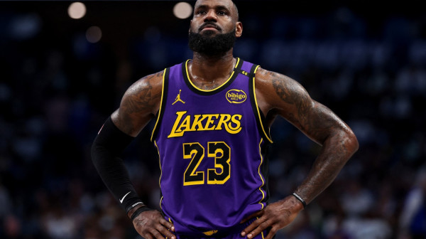 NBA liga dala zeleno svetlo – prodaju se Lejkersi