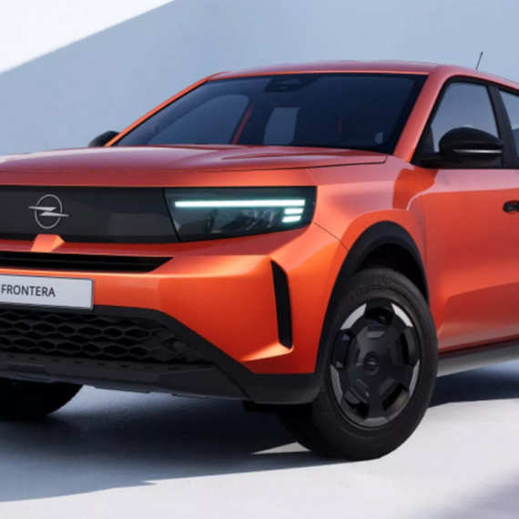 Kako izgleda "ogoljeni" Opel: Verzija bez ekrana i multimedije FOTO