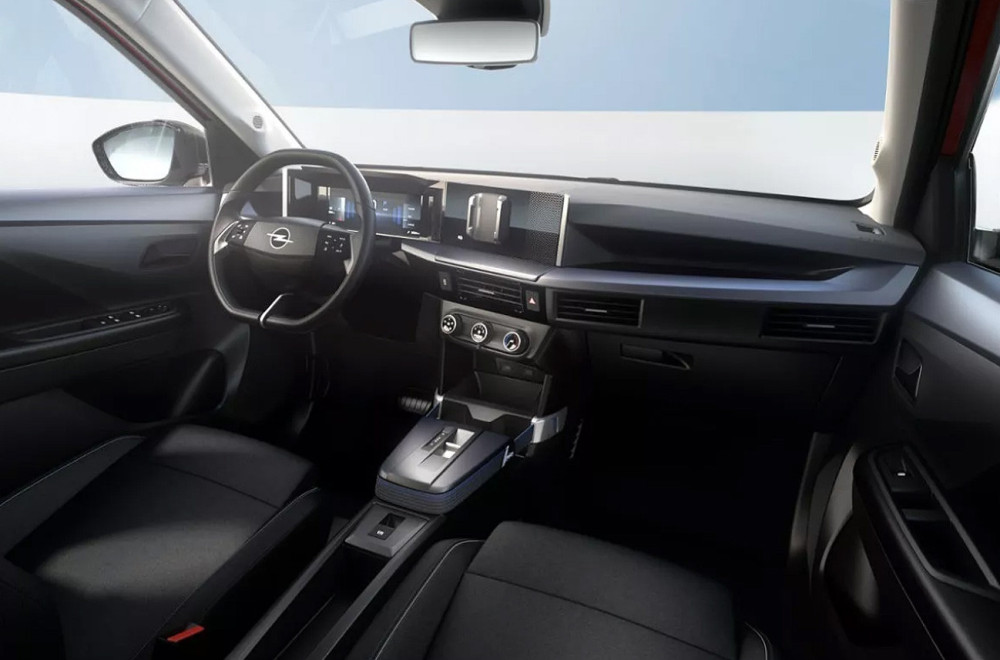 Kako izgleda ogoljeni Opel: Verzija bez ekrana i multimedije FOTO