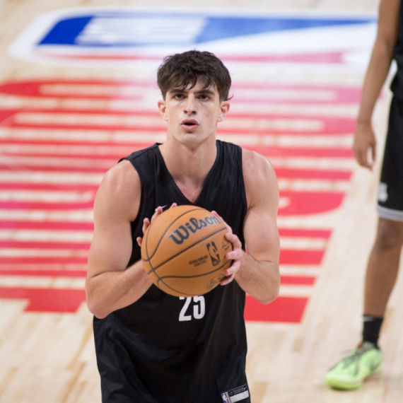 Povezivali ga sa Partizanom – završio u Dubaiju