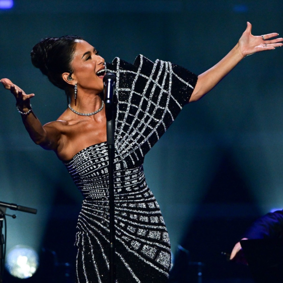 Napravila spektakl nakon 13 godina i sve bacila u trans – a tek kako izgleda FOTO/VIDEO