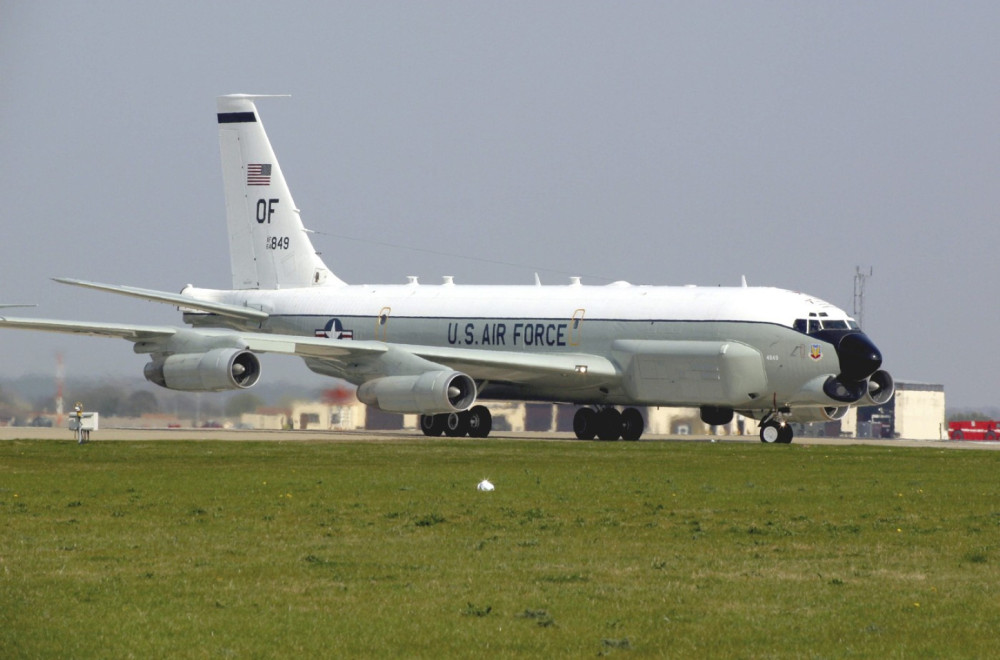 Tramp digao špijunski avion: Kružio iznad ruske teritorije; Rastu tenzije između dve nuklearne sile FOTO