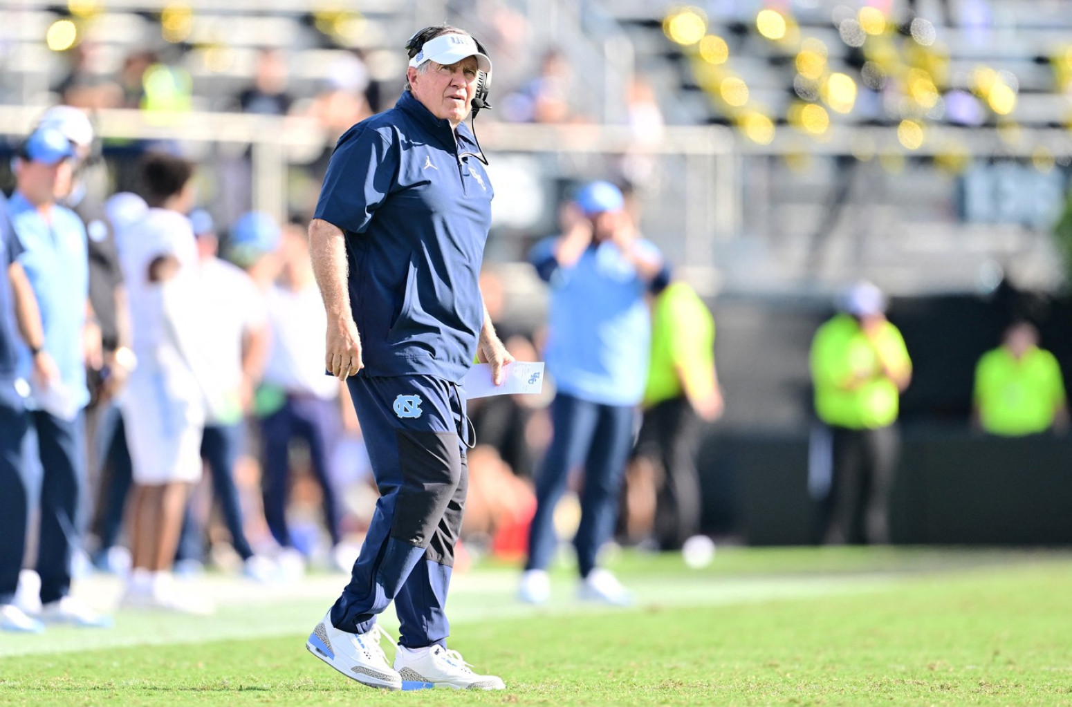 Frustrirani roditelji, nepotizam i 49 godina mlađa devojka – haotičan početak ere Bila Beličika