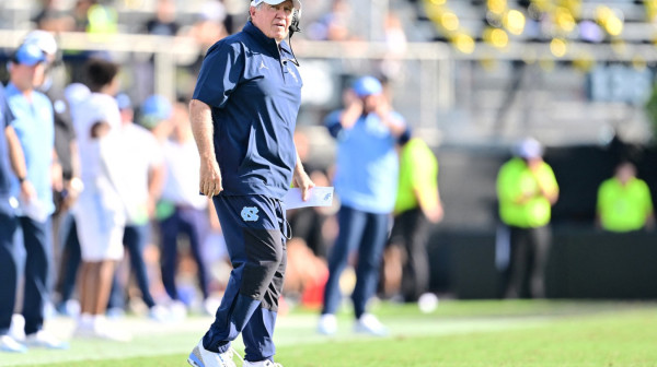 Frustrirani roditelji, nepotizam i 49 godina mlađa devojka – haotičan početak ere Bila Beličika