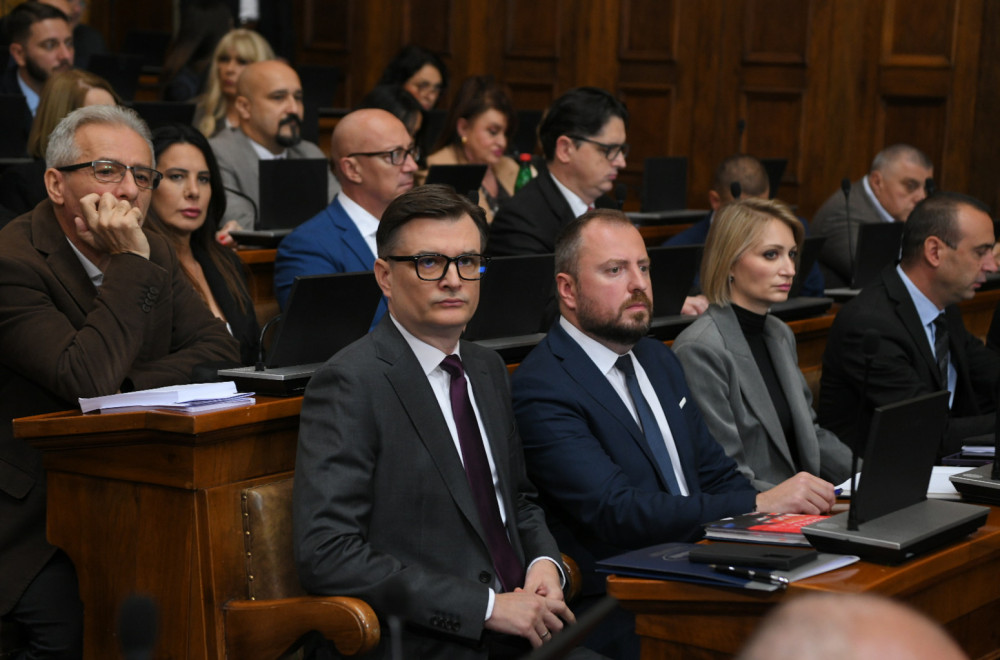 U Skupštini odjeknula istina; Jovanov opoziciji: Srbija koju biste vi vodili nikada ne bi mogla da uđe u EU