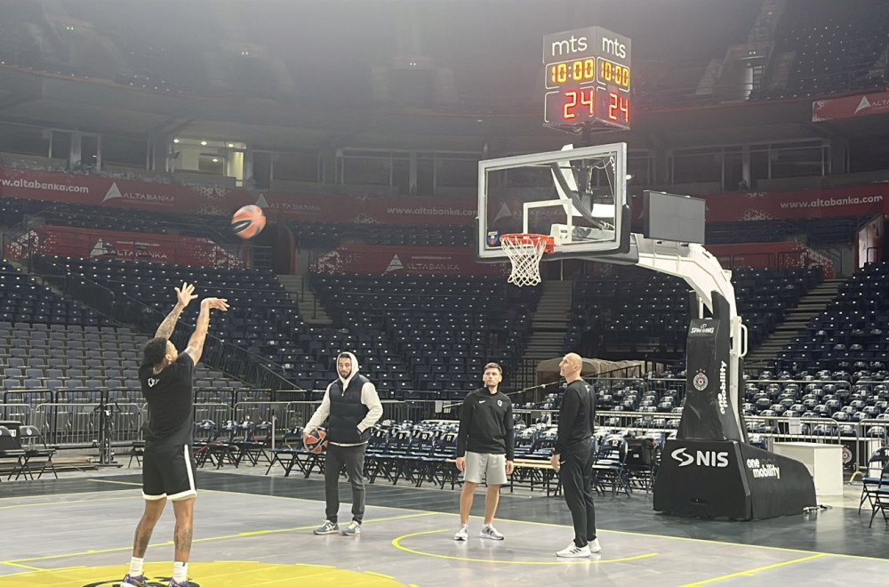 B92.sport na treningu Partizana: Da li je ovo taktika za Efes? FOTO/VIDEO