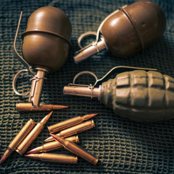 Policijska akcija "Kalibar": Oduzete vojne puške, pištoj, ručne bombe i municija