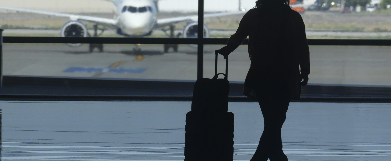 Pazite šta objavljujete na internetu: Nepoznata osoba otkazala joj putovanje života VIDEO