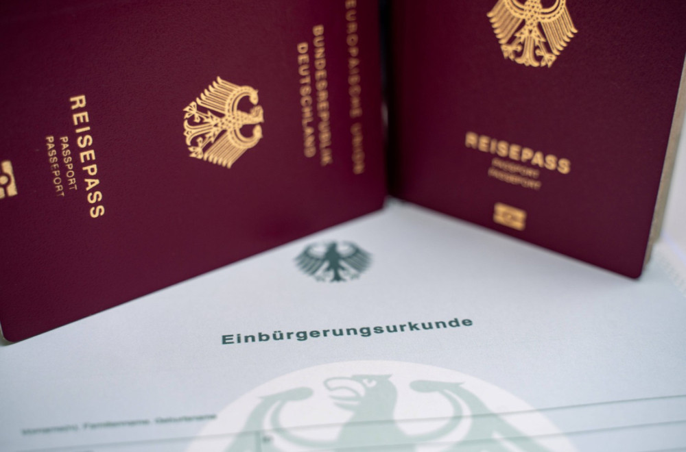 Nemcima prekipelo: Traži se ukidanje dvojnog državljanstva