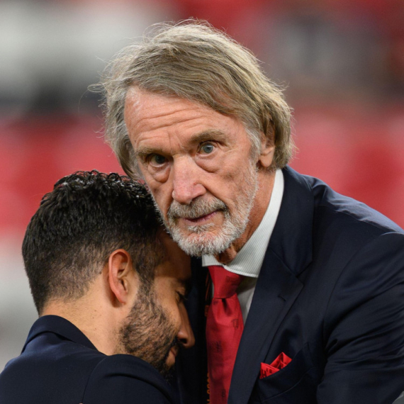 Gazda Junajteda veruje u Amorima