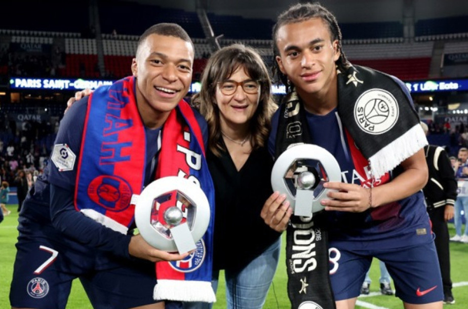 Tužna priča Mbapeove majke: "Kilijan se vozi u Pežou 206, platili smo cenu"