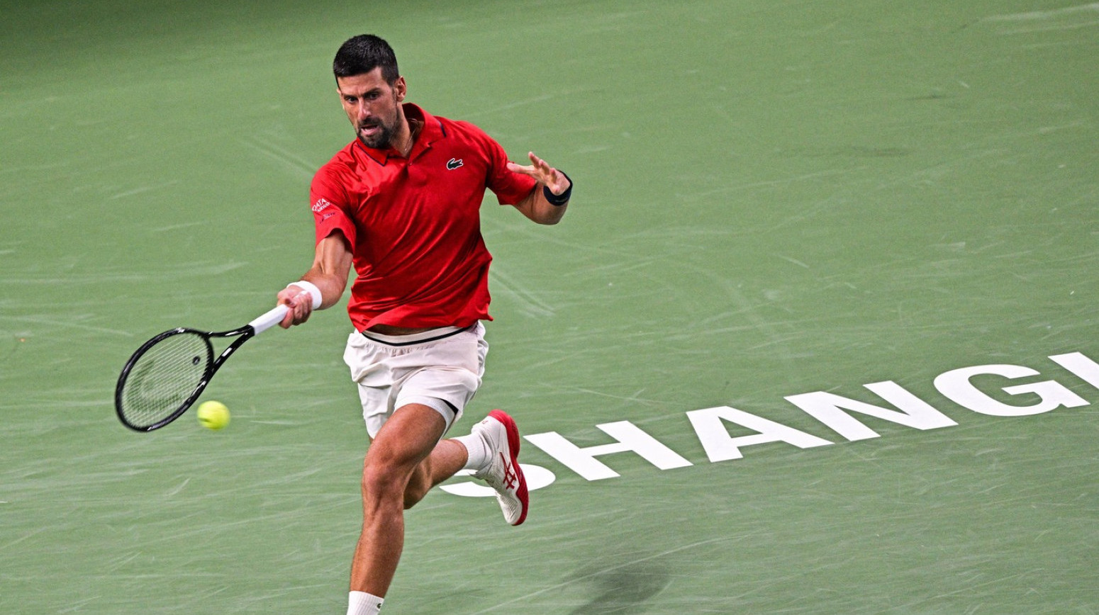 Đoković u polufinalu Šangaja – prebrodio bolove i agresivnog Belgijanca!