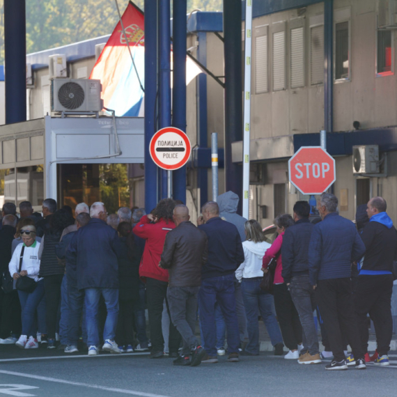 "Sa 34 putnika stajali smo 2 sata i 40 minuta": Kolaps na granicama zbog novog sistema ulaska u EU