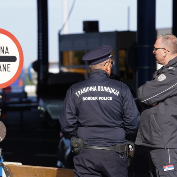 Počinje u ponoć, posebne trake za Srbe, a sve se obavlja na granici: Nema više prekoračenja boravka