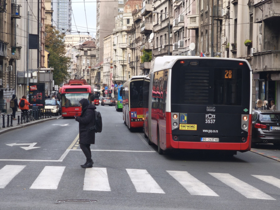 Ako je novembar ovako sunčan, godina neće biti dobra: Stara izreka upozorava na znak koji svi danas ignorišu