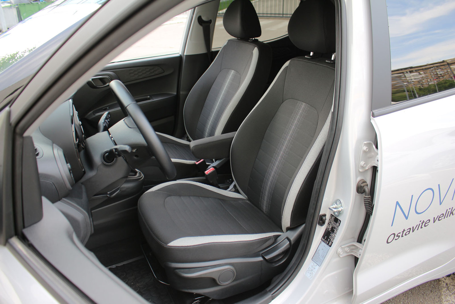 Test: Hyundai i10 – karting za petoro