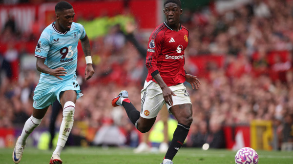 Napoli bi ponovo da pazari u Mančesteru