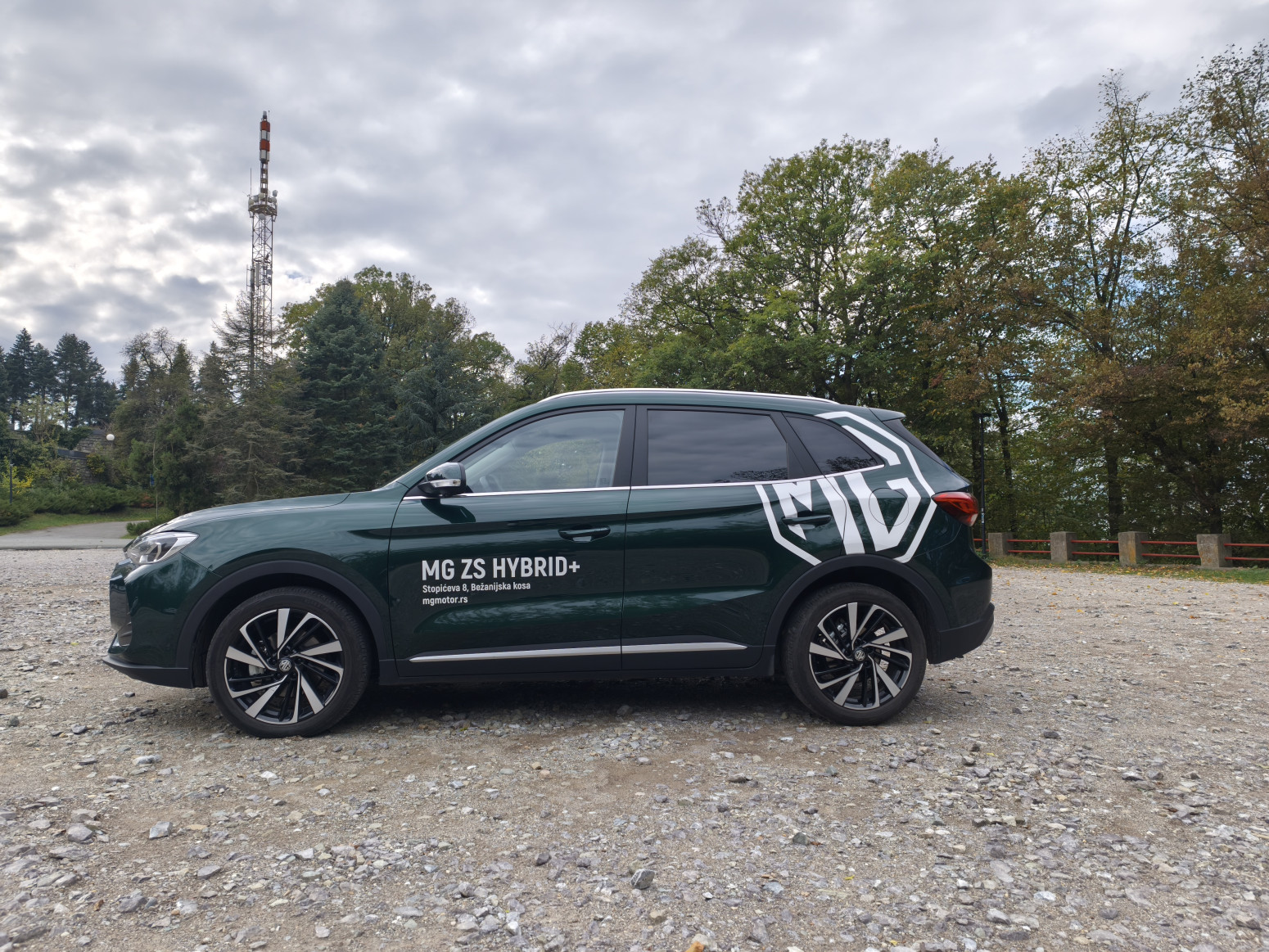 Vozili smo: MG ZS Hybrid – kad 200 konja galopira gradom