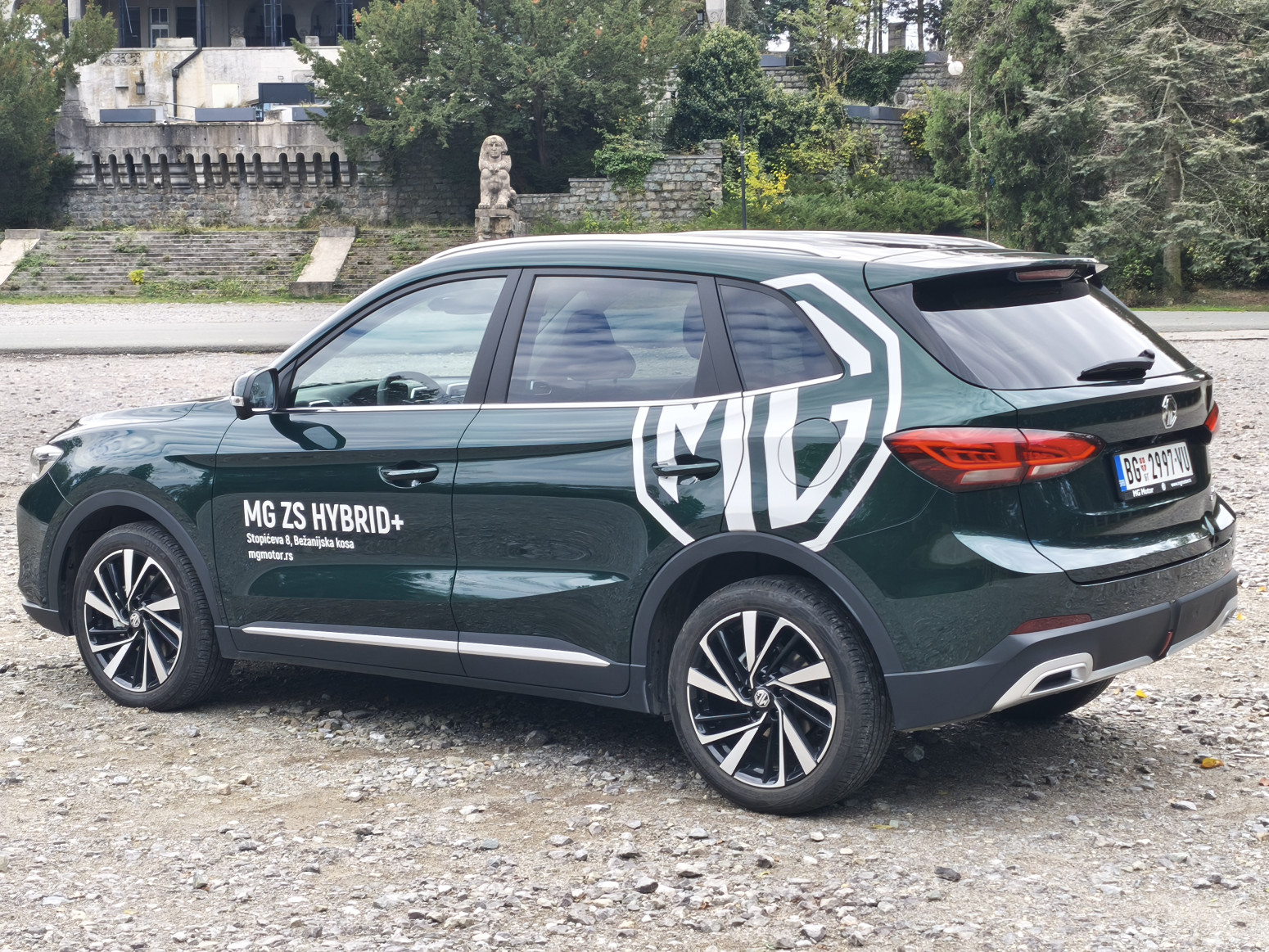 Vozili smo: MG ZS Hybrid – kad 200 konja galopira gradom