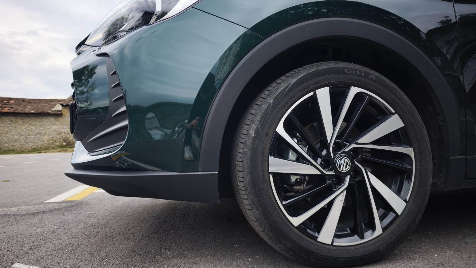 Vozili smo: MG ZS Hybrid – kad 200 konja galopira gradom