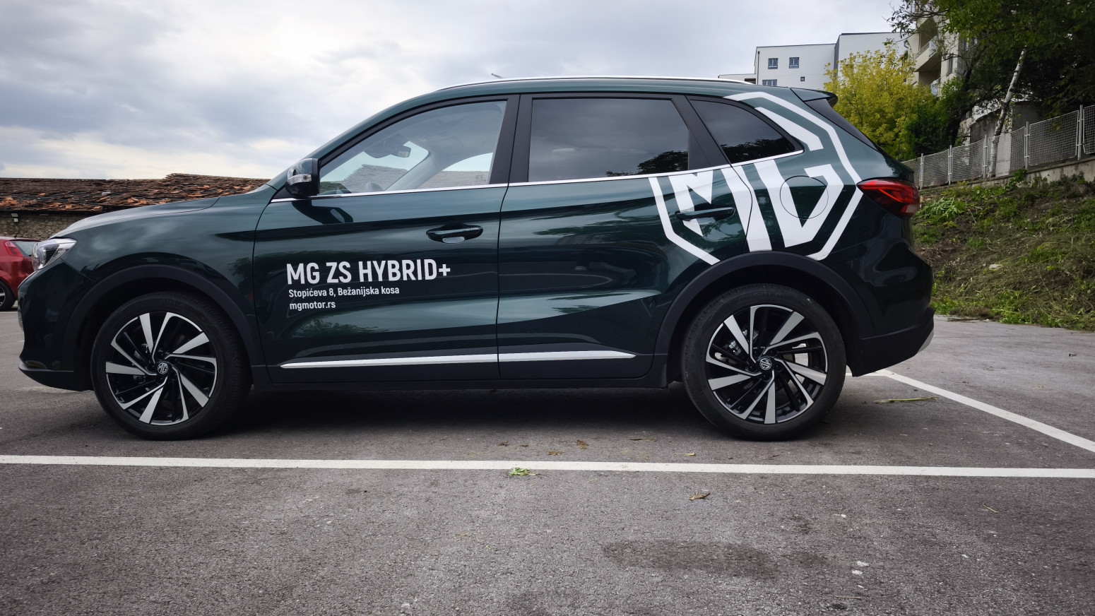Vozili smo: MG ZS Hybrid – kad 200 konja galopira gradom