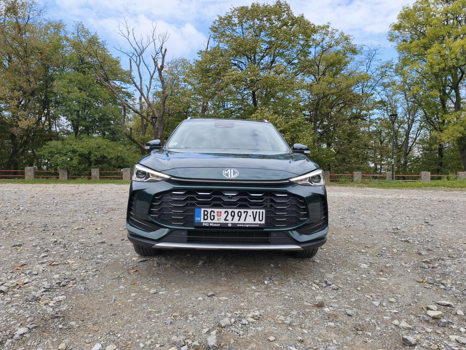 Vozili smo: MG ZS Hybrid – kad 200 konja galopira gradom