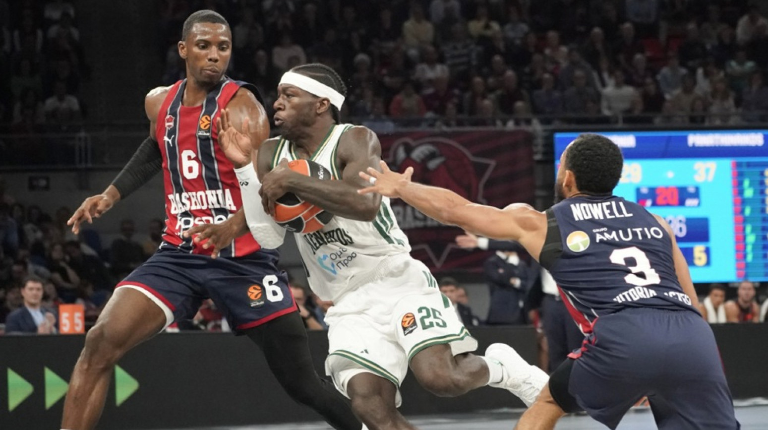 PAO ispustio +17, ali je Nan brži od sirene! VIDEO