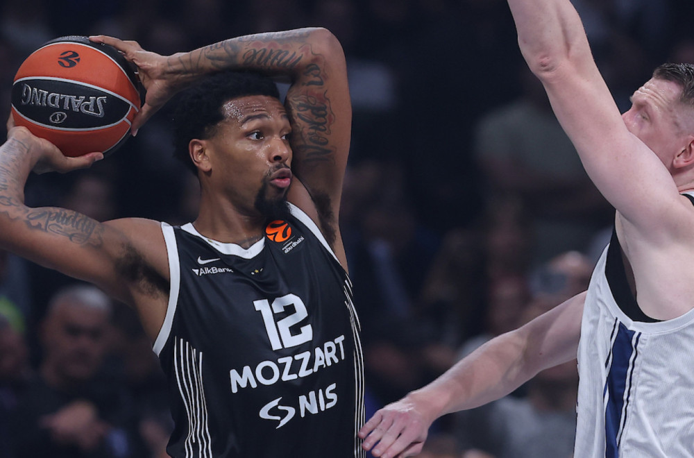 Tajrik: "Štitimo naš teren"; Braun: "Hranimo jedni druge"