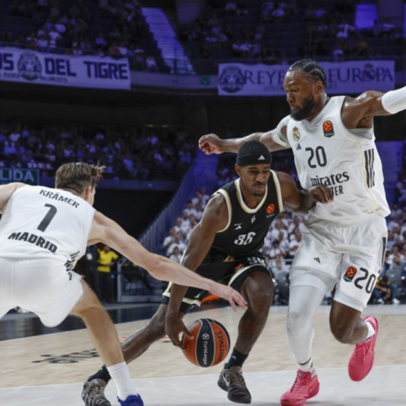 Real rutinski, Hifi inspirisan Partizanom razbio Smailagićev Virtus u Parizu