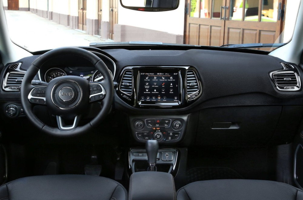 Uđeš u Jeep, pozdravi te – Fiat! VIDEO