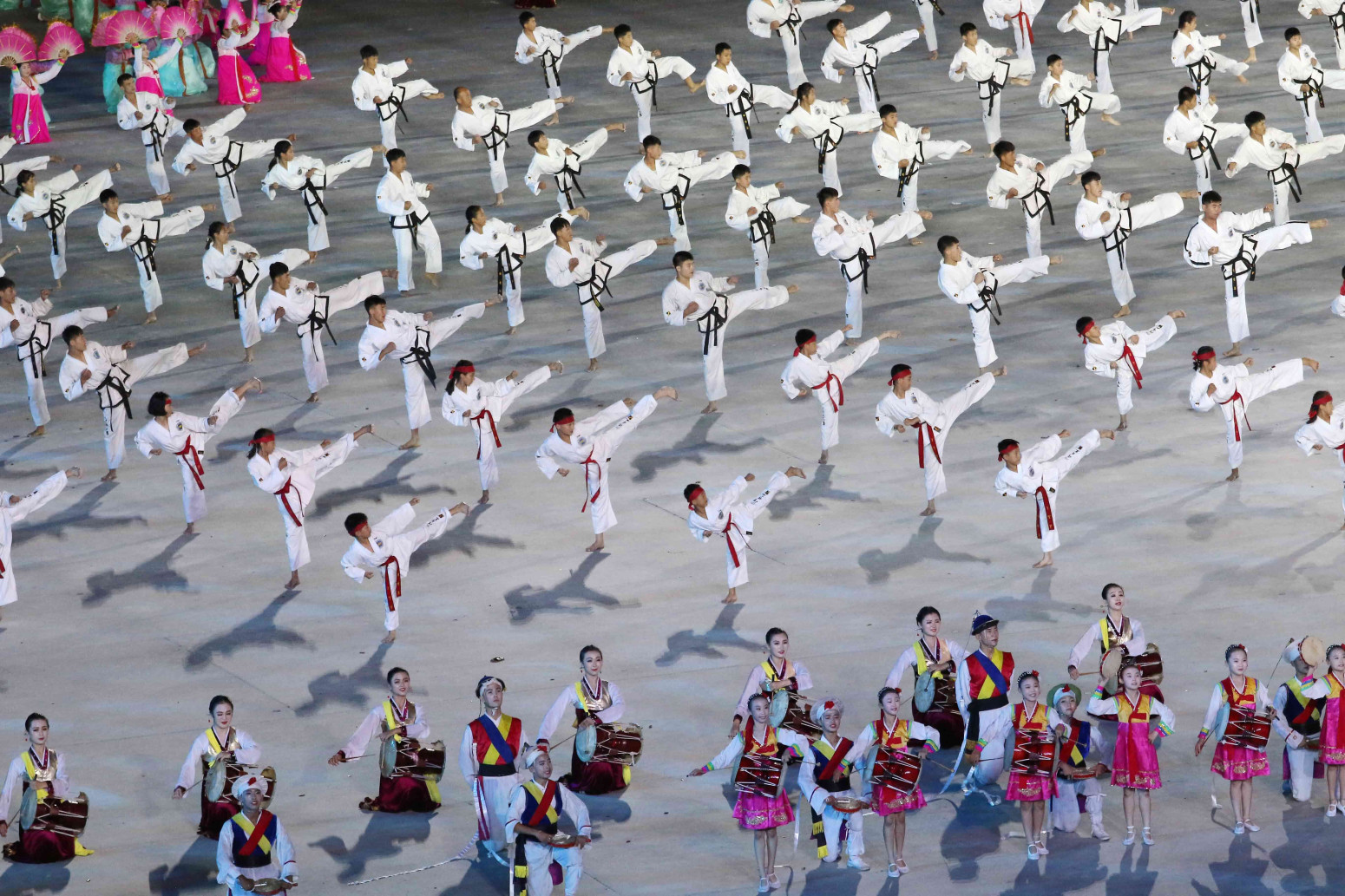 Doktor vojnih parada za večeras sprema spektakl? FOTO
