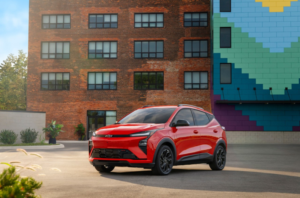 Toyota kritikovana zbog sporog razvoja EV, a rivali koji su požurili sada menjaju planove