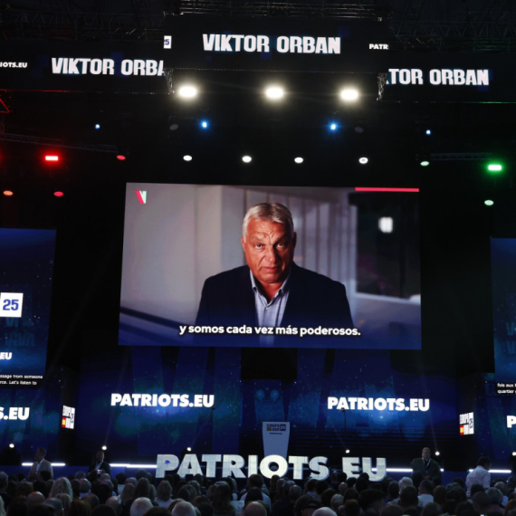 Orban: Ukrajinci su već u vašim pametnim telefonima VIDEO