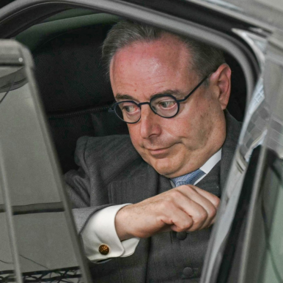 Bio meta dronova kamikaza; Stigla prva belgijskog premijera FOTO