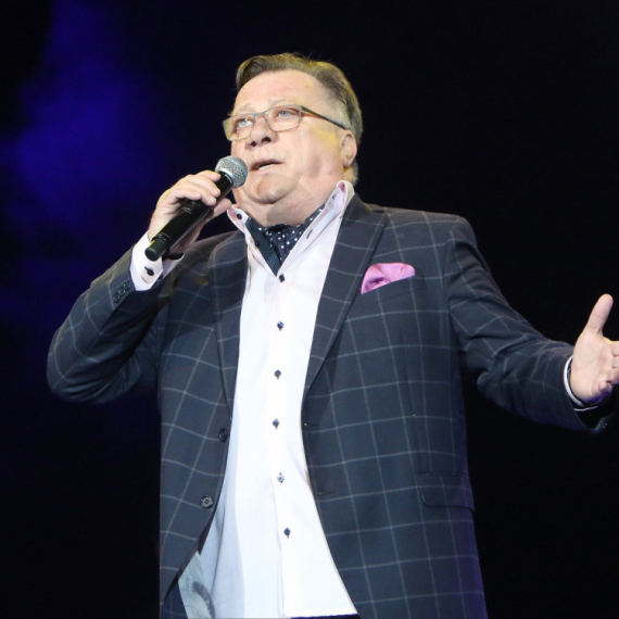 Halid je pevao u Holivudu u istoj dvorani kao i Stonsi: Evo ko ga je nazvao bosanskim Dinom Martinom