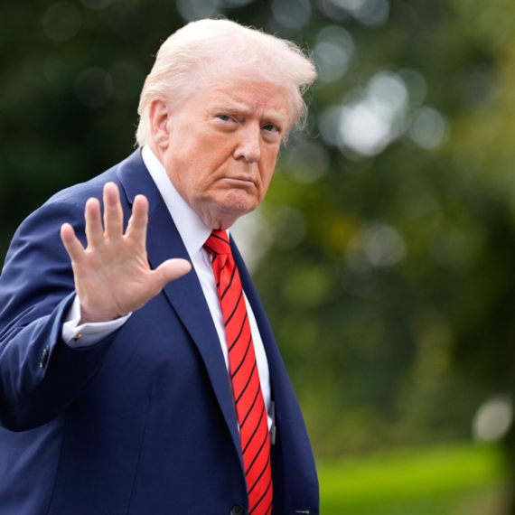 Voditelj ismejao Trampa: Video sam mnogo truda za Oskara, ali nikad niko kao Doni Lama