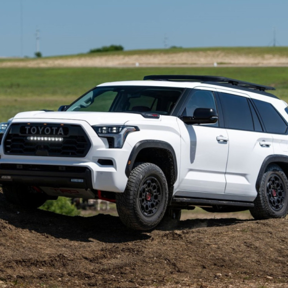 Automobil koji odbija da "umre": Ovo je kralj izdržljivosti