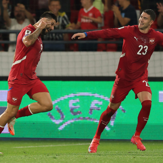 Pogledajte istoriji u oči