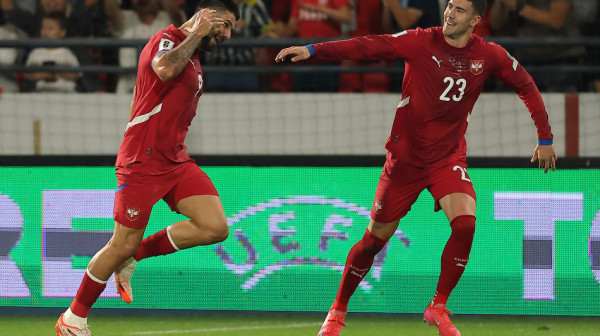 Pogledajte istoriji u oči