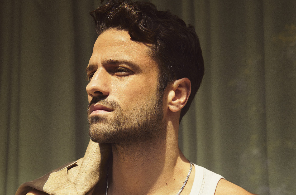 Konstantinos Argiros sutra u Sava Centru: Zašto je Balkan poludeo za ovim Grkom? FOTO