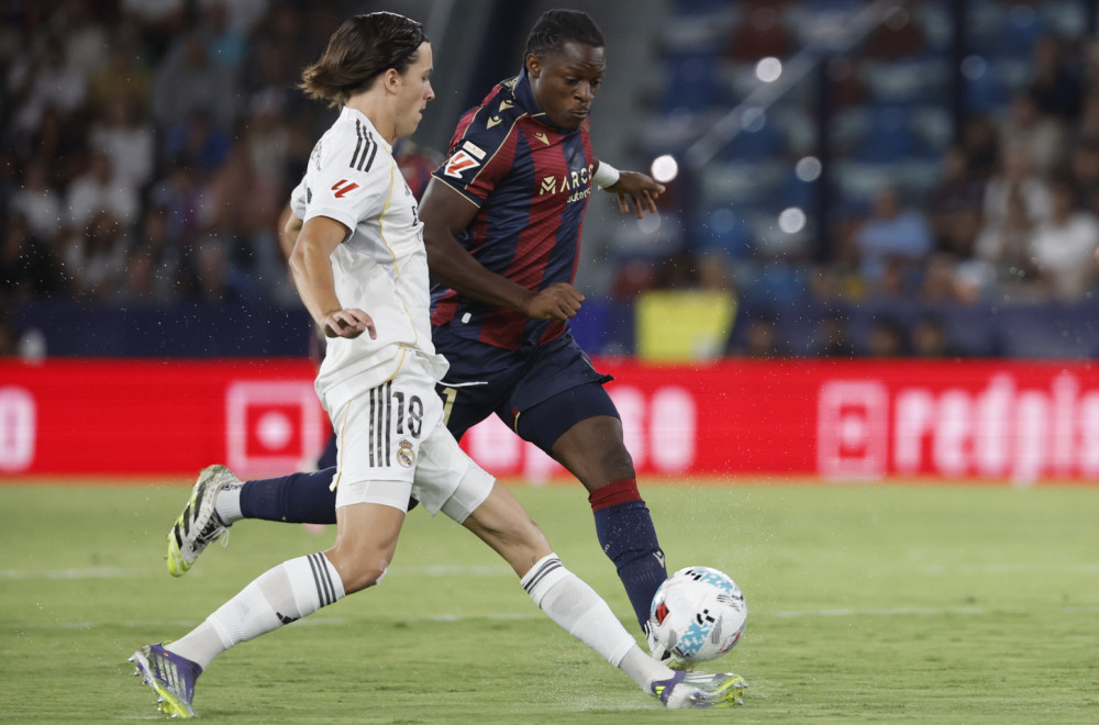 Barselona sprema teren za novog Etoa