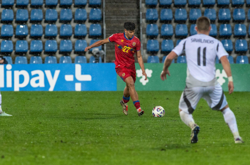 Glupost golmana režirala iznenađenje u grupi Srbije VIDEO