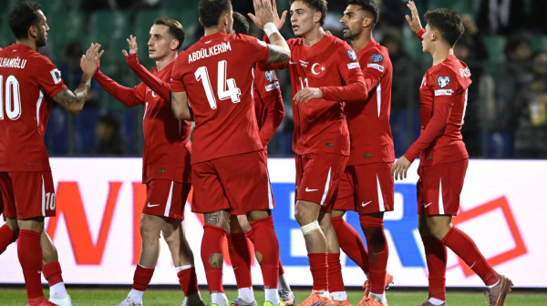 Turbo Turska za sedam minuta "ugasila" Bugarsku, Španija rutinirala Gruziju