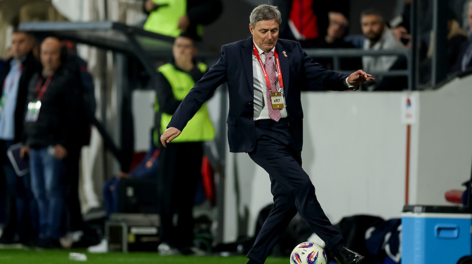 Piksi ponudio ostavku i otvorio dušu: "Osećam se loše"