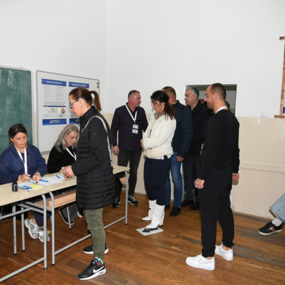 U AP KiM danas počela kampanja za drugi krug lokalnih izbora