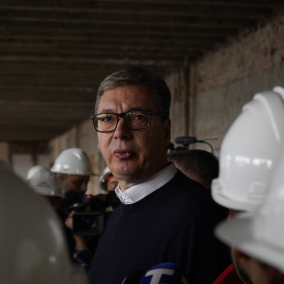 "Šta je traženo, to smo uradili"; Vučić očinski očitao lekciju svima o navijanju za reprezentaciju