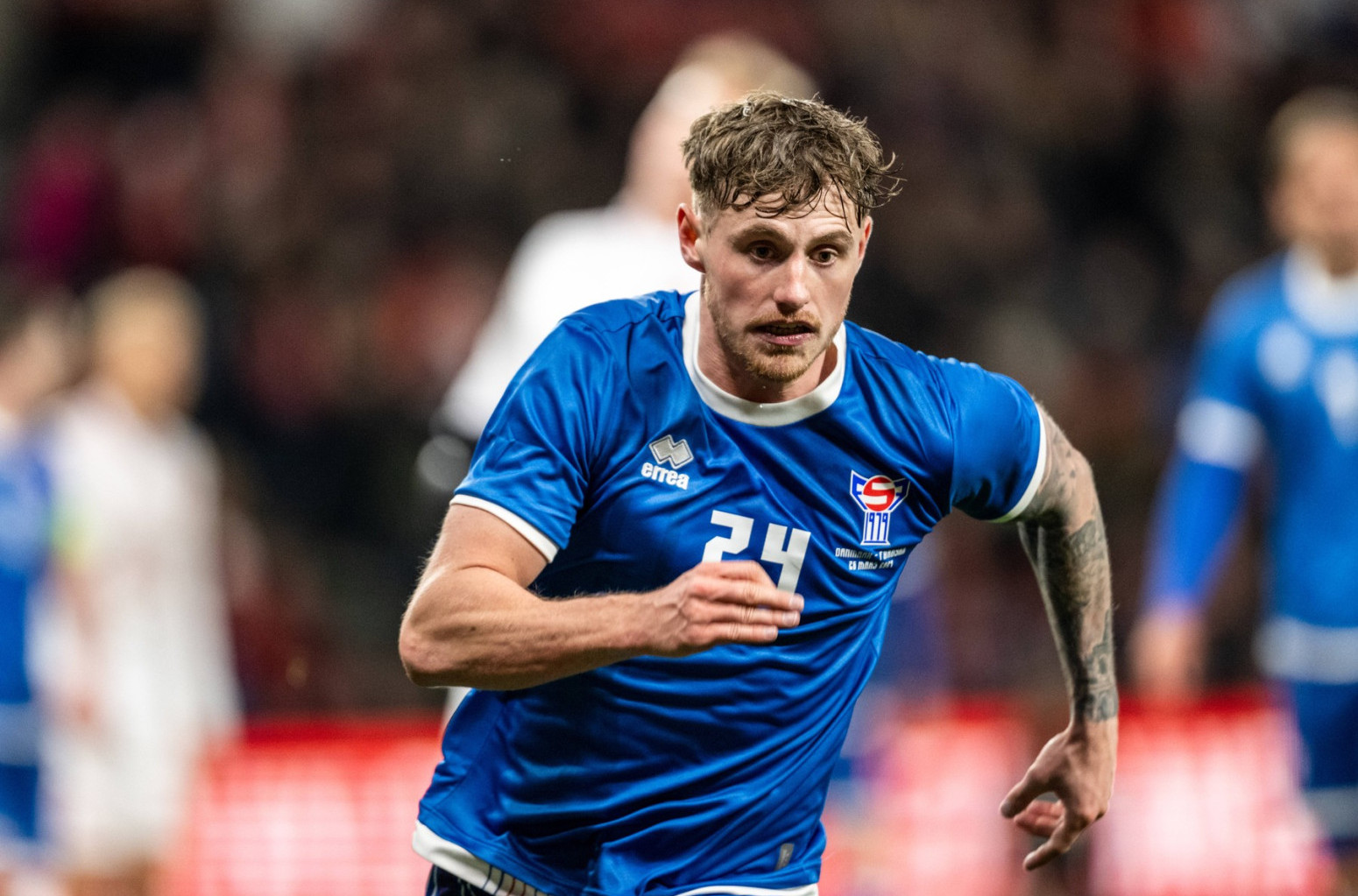 Nova senzacija Farskih ostrva: Hrvati "počašćeni" auto-putem do Mundijala VIDEO