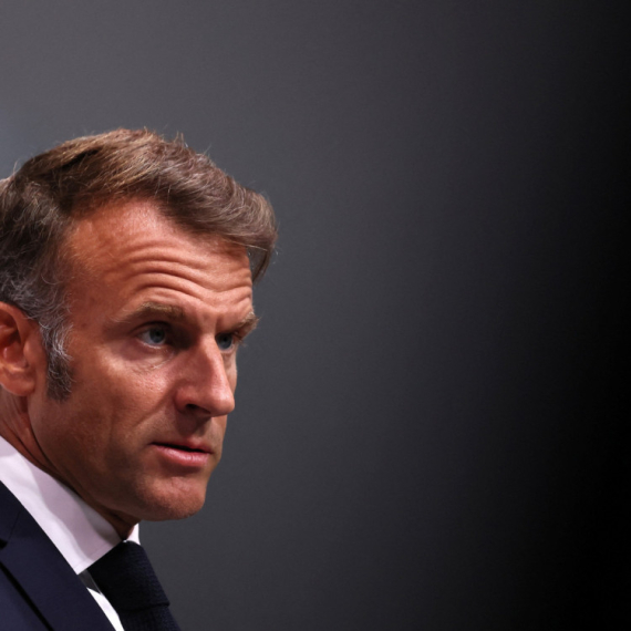 Makron upozorio Izrael: Ovo je crvena linija