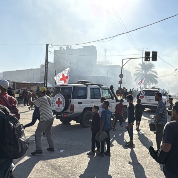 Strašni prizori iz Gaze; Tela Palestinaca imaju tragove mučenja