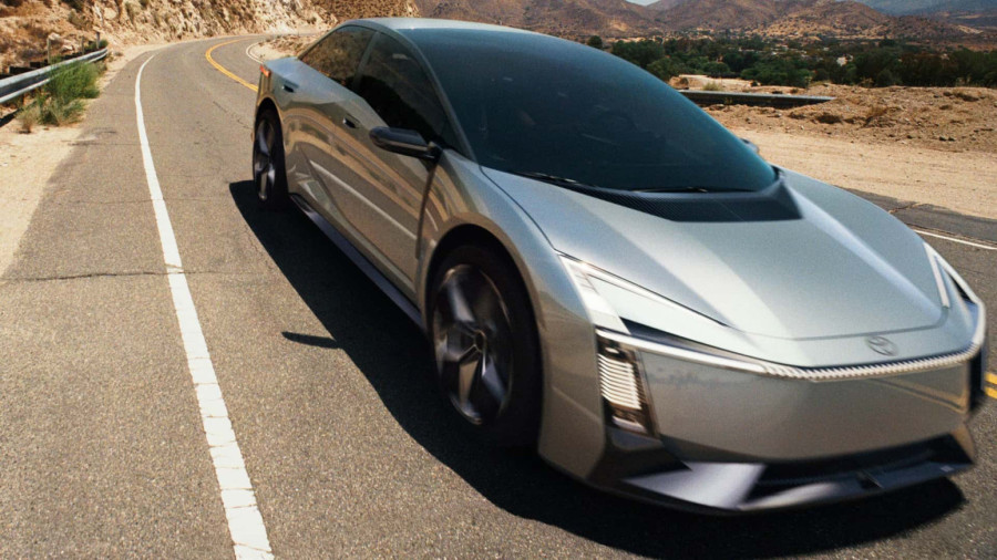 Nova Toyota Corolla iznenađuje izgledom i pogonom FOTO